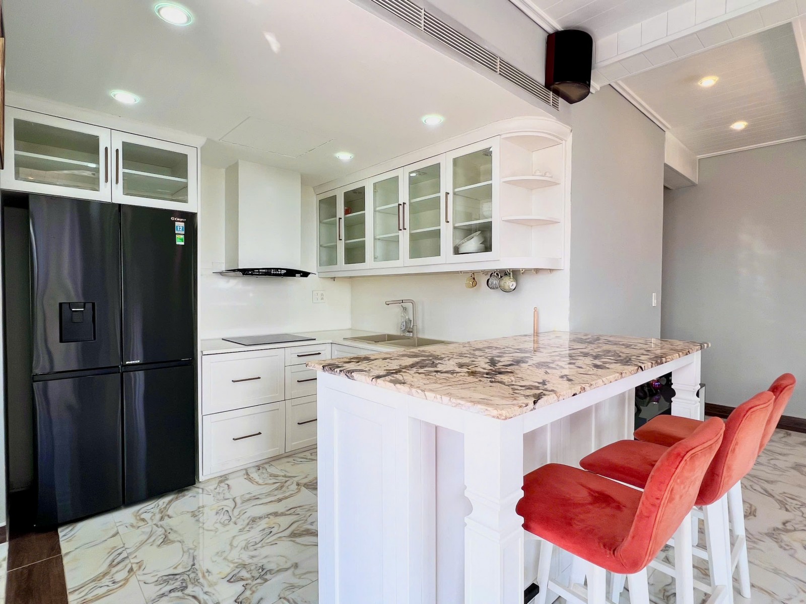 Cho thuê căn hộ Penhouse Star Hill 242m2, 3 tầng, 3PN nội thất cao cấp ngay trường Đinh Thiện Lý 2 - 14039