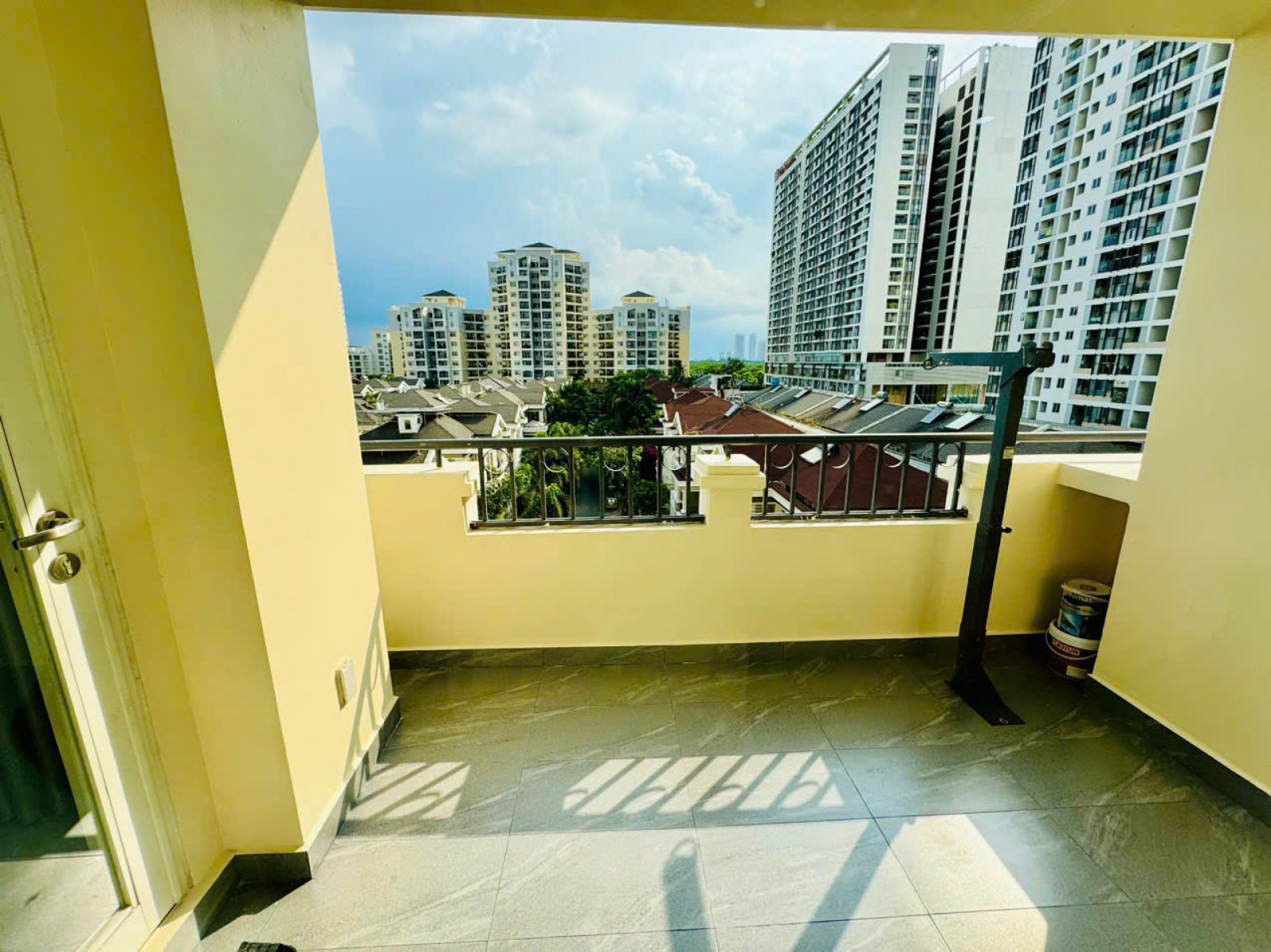 Cho thuê căn hộ Cảnh Viên 3PN, 120m2, nhà đẹp, tại Khu Phú Mỹ Hưng, Quận 7 - 14094