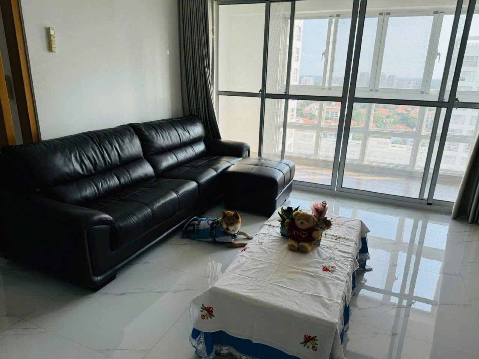 Cho thuê căn hộ Happy valley , dt 135m2 , 3 phòng ngủ , nhà đẹp giá rẻ , Phú Mỹ Hưng , Quận 7 , tp Hồ Chí Minh - 14133