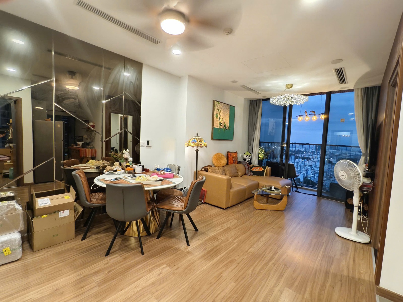 Cho thuê căn hộ Ecogreen , 2 phòng ngủ nhà đẹp giá rẻ , quận 7 , tp HCM - 14146