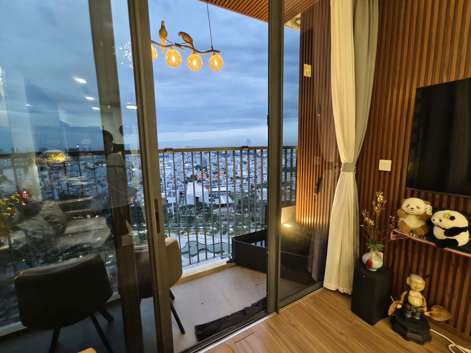 Cho thuê căn hộ Ecogreen , 2 phòng ngủ nhà đẹp giá rẻ , quận 7 , tp HCM - 14142