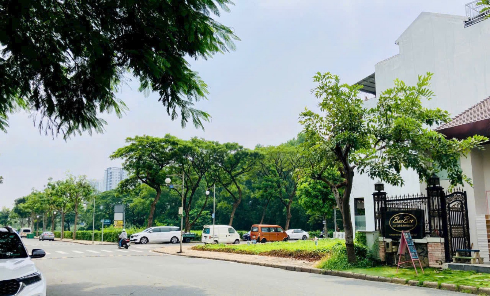 Bán gấp giá tốt 2 lô đất góc Nhà phố đường Hà huy tập và Phạm Văn Nghị 275m2 ngay Phú mỹ hưng - 14152