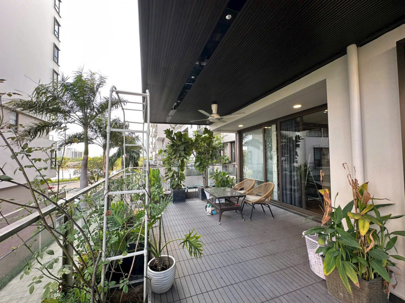 Bán gấp giá rẻ căn hộ The Panorama, 167m2, có sân vườn cực Vip view kênh đào Phú mỹ hưng - 14157
