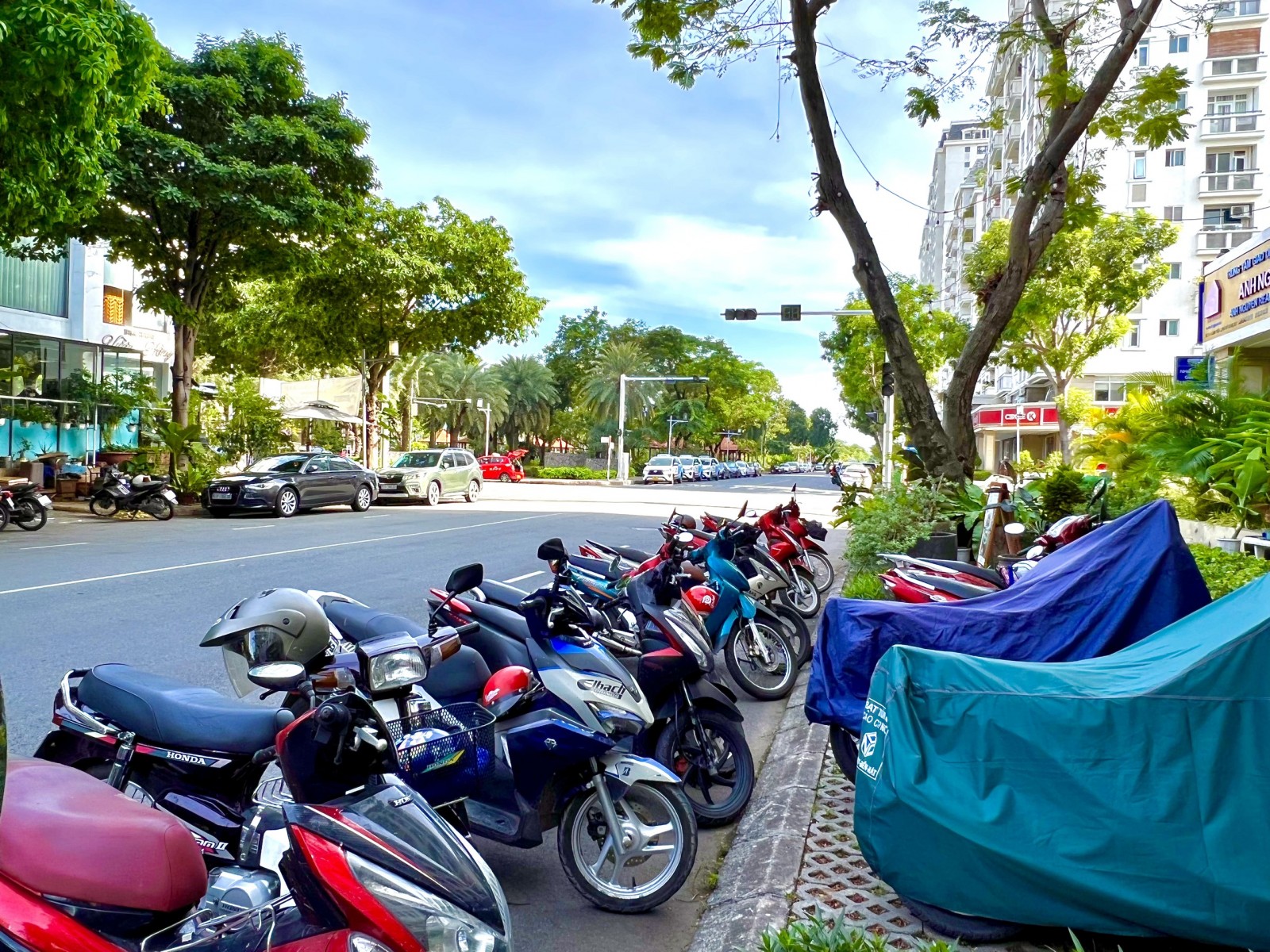 Cần bán Shop Cảnh Viên 2, duy nhất 1 căn mặt tiền đường C vị trí đẹp - 14188