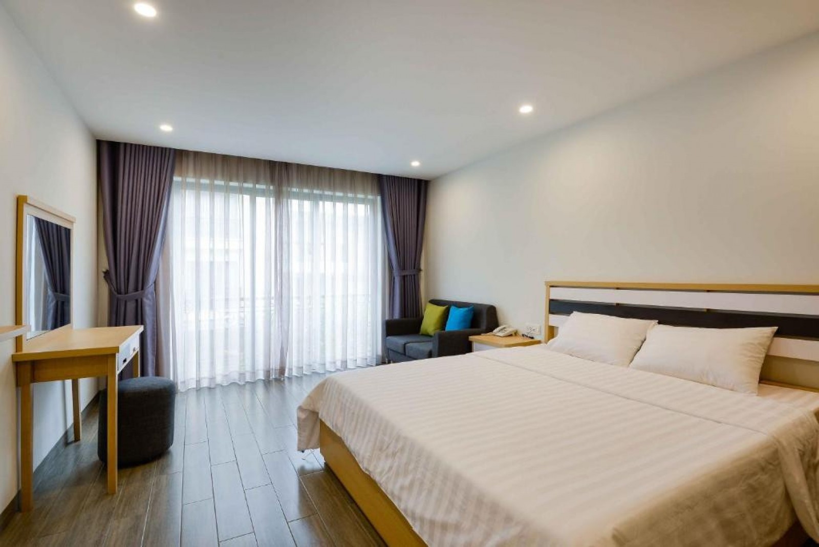 HÀNG HIẾM! Cho thuê Nhà phố Hưng Phước 9P căn hộ dịch vụ Full nội thất - 14205