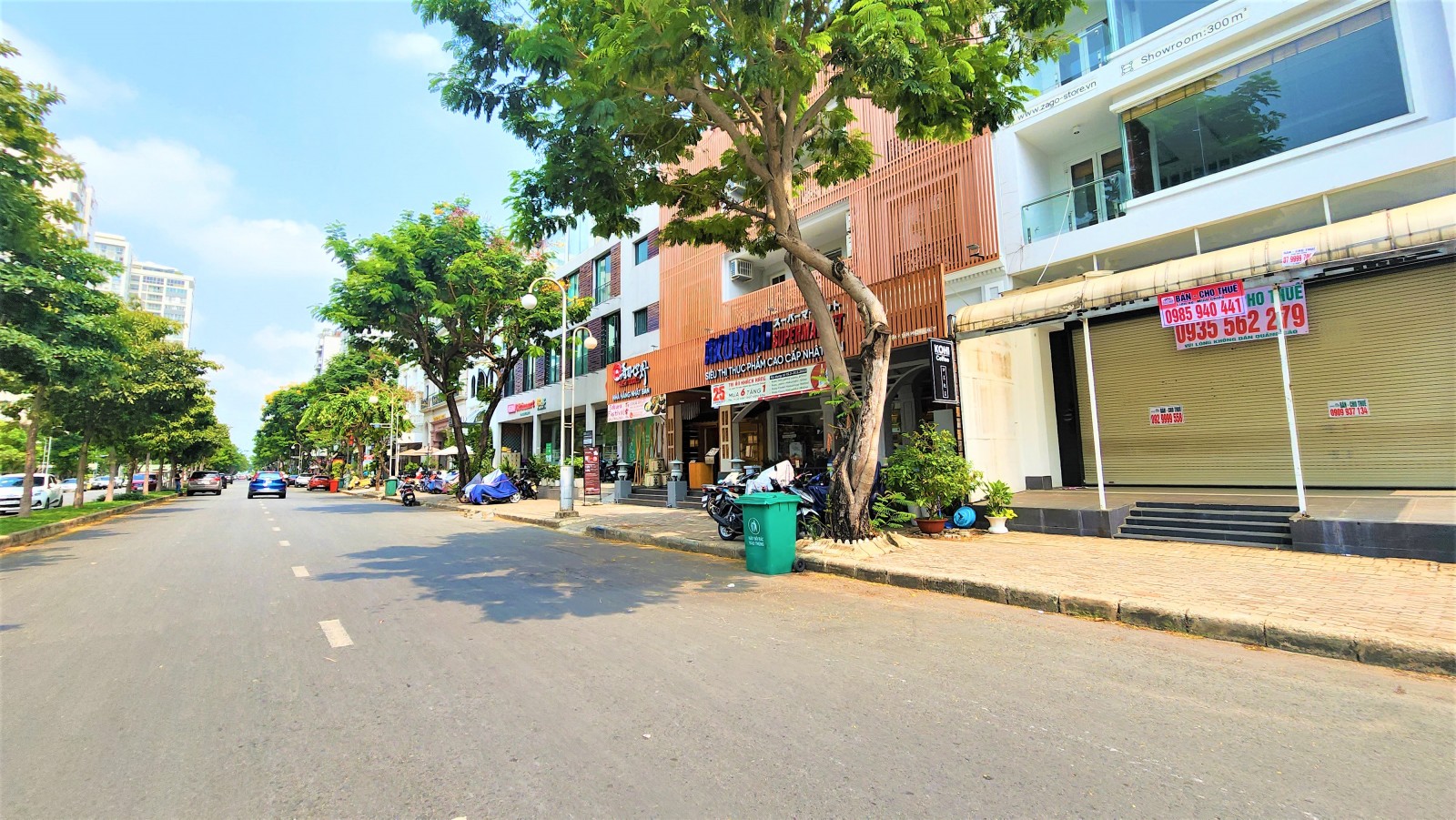 Cho thuê Nhà phố kinh doanh 4 lầu, mặt tiền đường Phạm Thái Bường, Q.7 - 14241