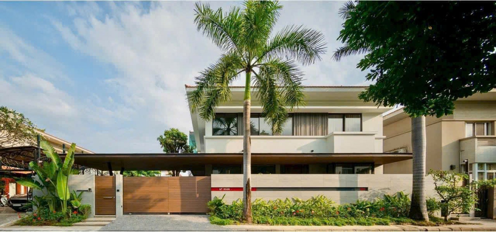 Bán Gấp căn Biệt thự cao cấp Mỹ Quang tặng Nội thất Smart Home, Có hồ bơi ngay Phú mỹ hưng