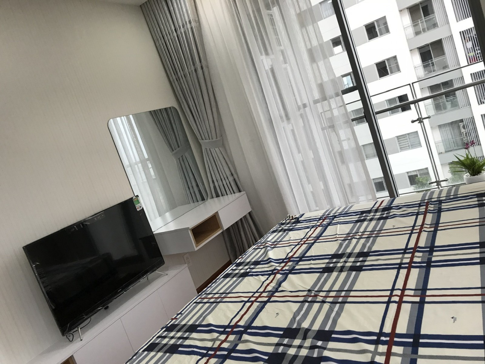 Bán gấp GIÁ RẺ căn hộ Green Valley 90m2, căn góc 2 view sân Golf và công viên cực đẹp - 14340