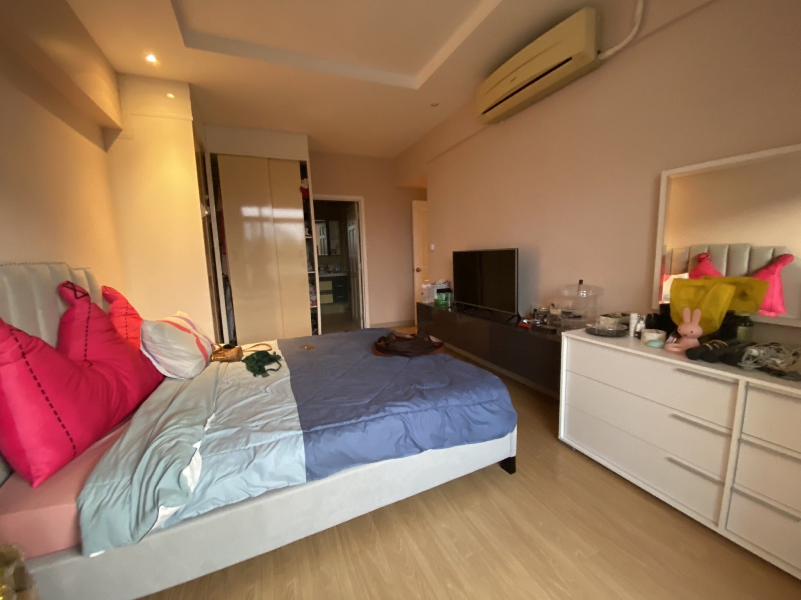 Cho thuê 3PN Green Valley, View sân Golf giá 24 triệu, nội thất đẹp , nhà mới decor xong . - 1279